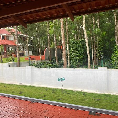 Bougain Villa Chikmagalur Luaran gambar