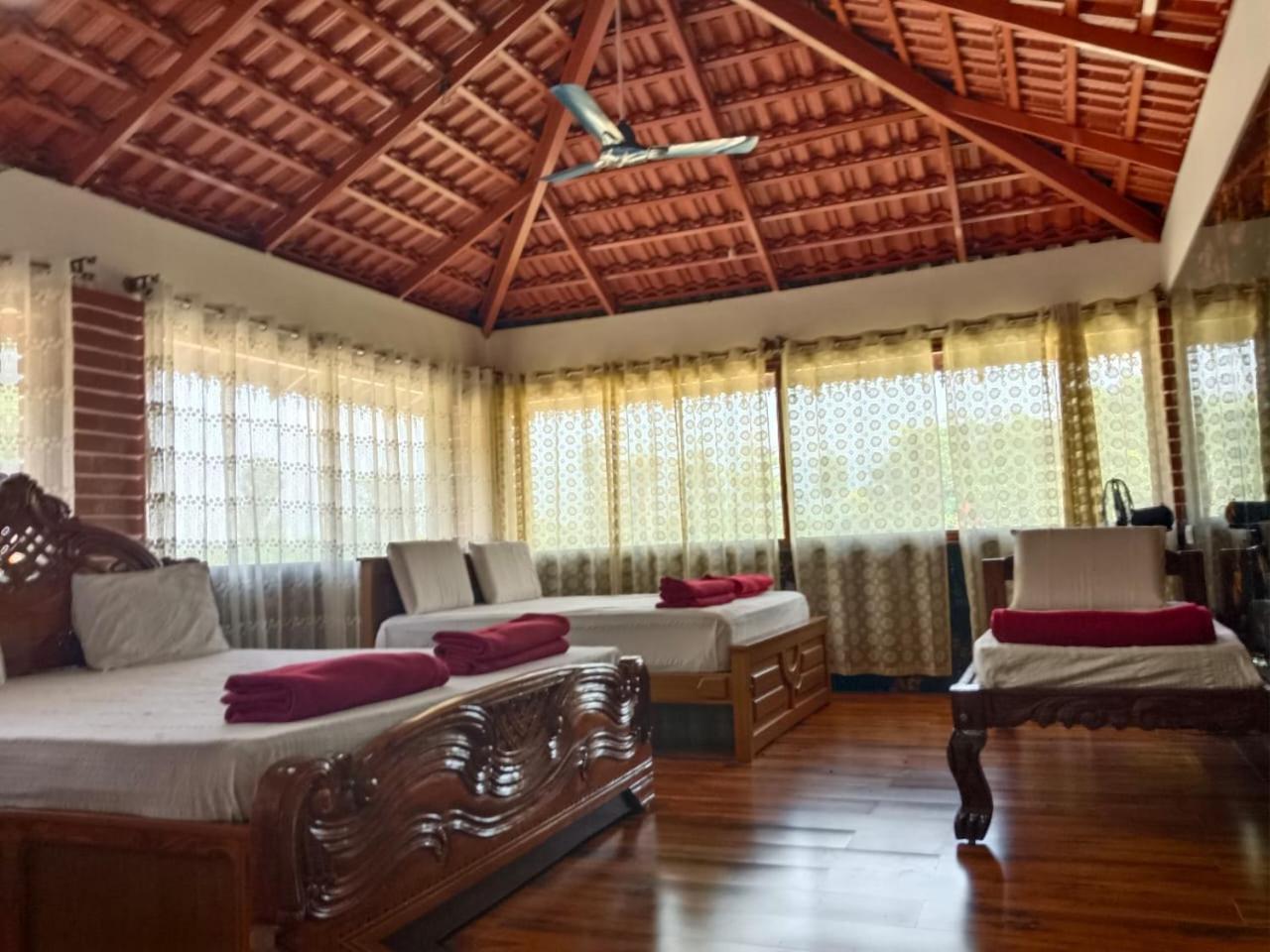 Bougain Villa Chikmagalur Luaran gambar