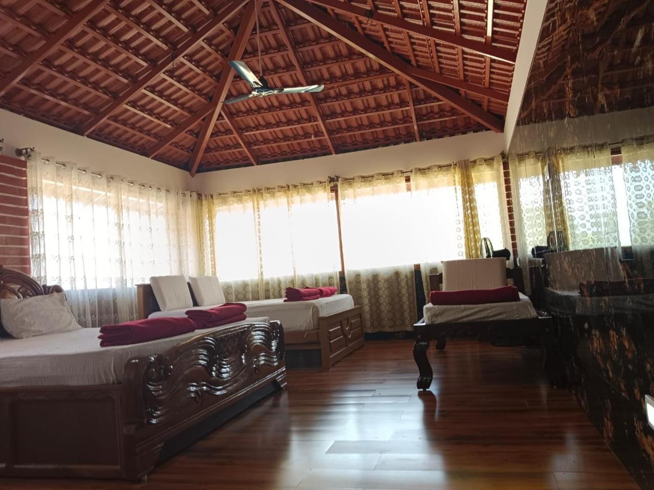 Bougain Villa Chikmagalur Luaran gambar
