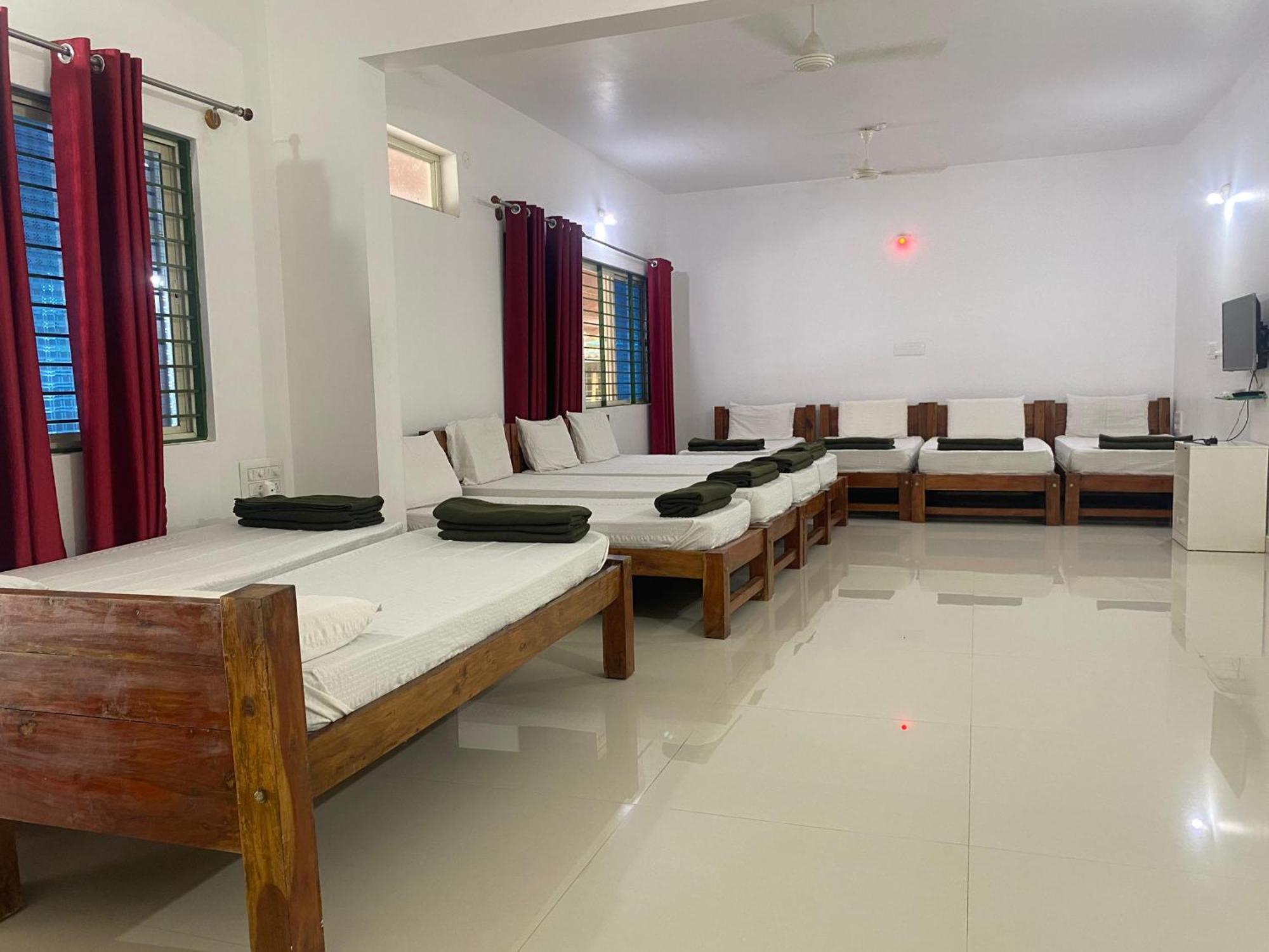 Bougain Villa Chikmagalur Luaran gambar